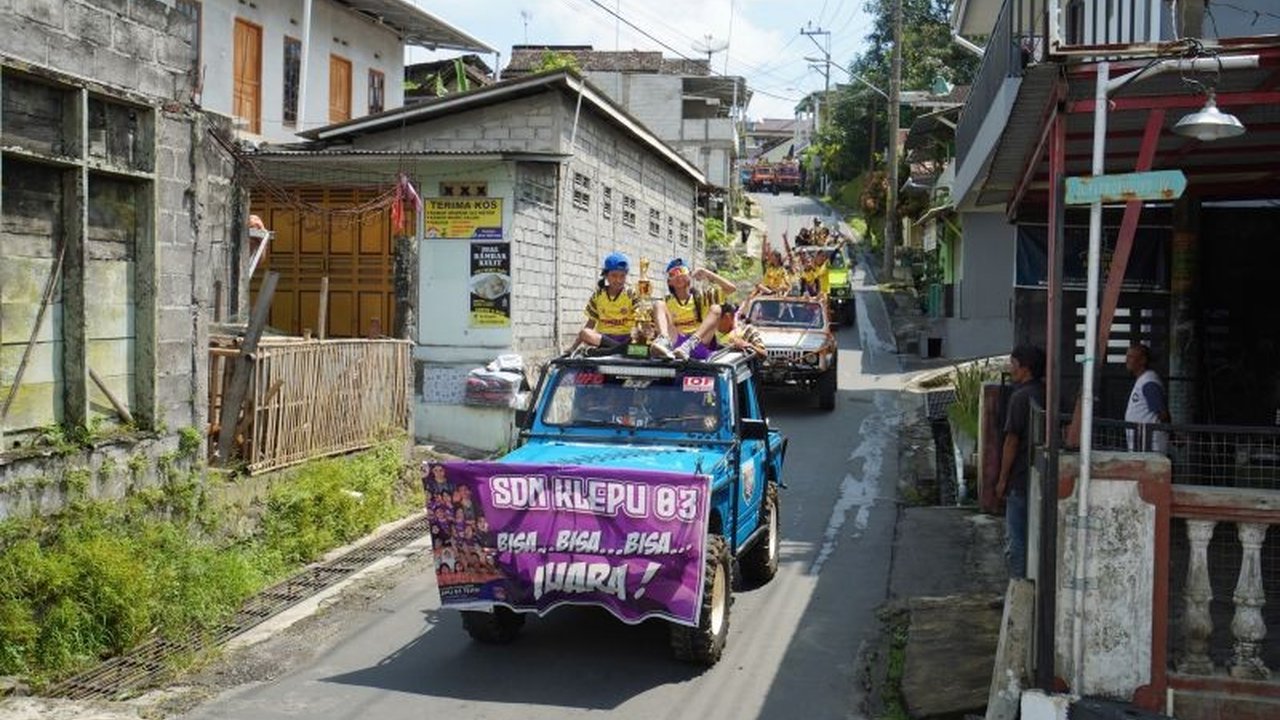 Dukungan Orang Tua, Kunci Kesuksesan SDN Klepu 03 Juarai MilkLife Soccer Challenge