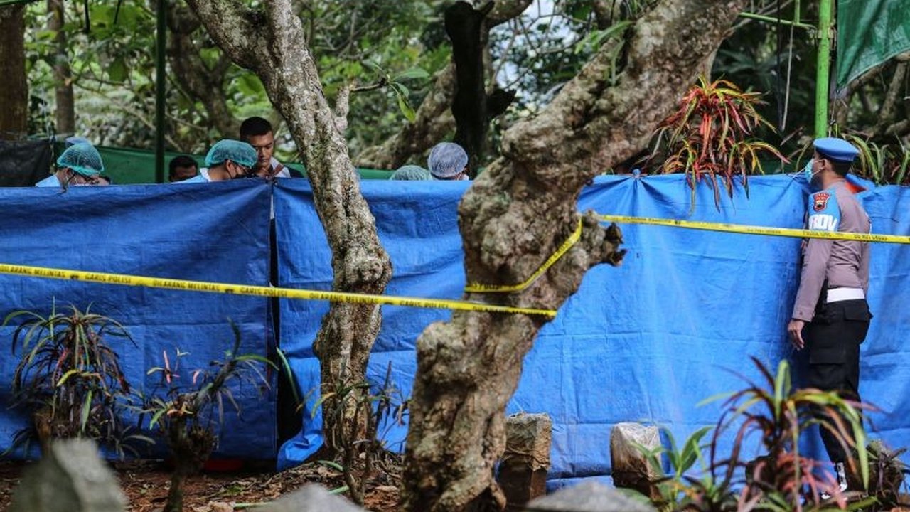 Polda DIY segera menggelar sidang kode etik terhadap enam polisi yang diduga terlibat dalam kematian Darso di Semarang, Jawa Tengah, menyusul penetapan tersangka salah satu polisi oleh Polda Jateng.