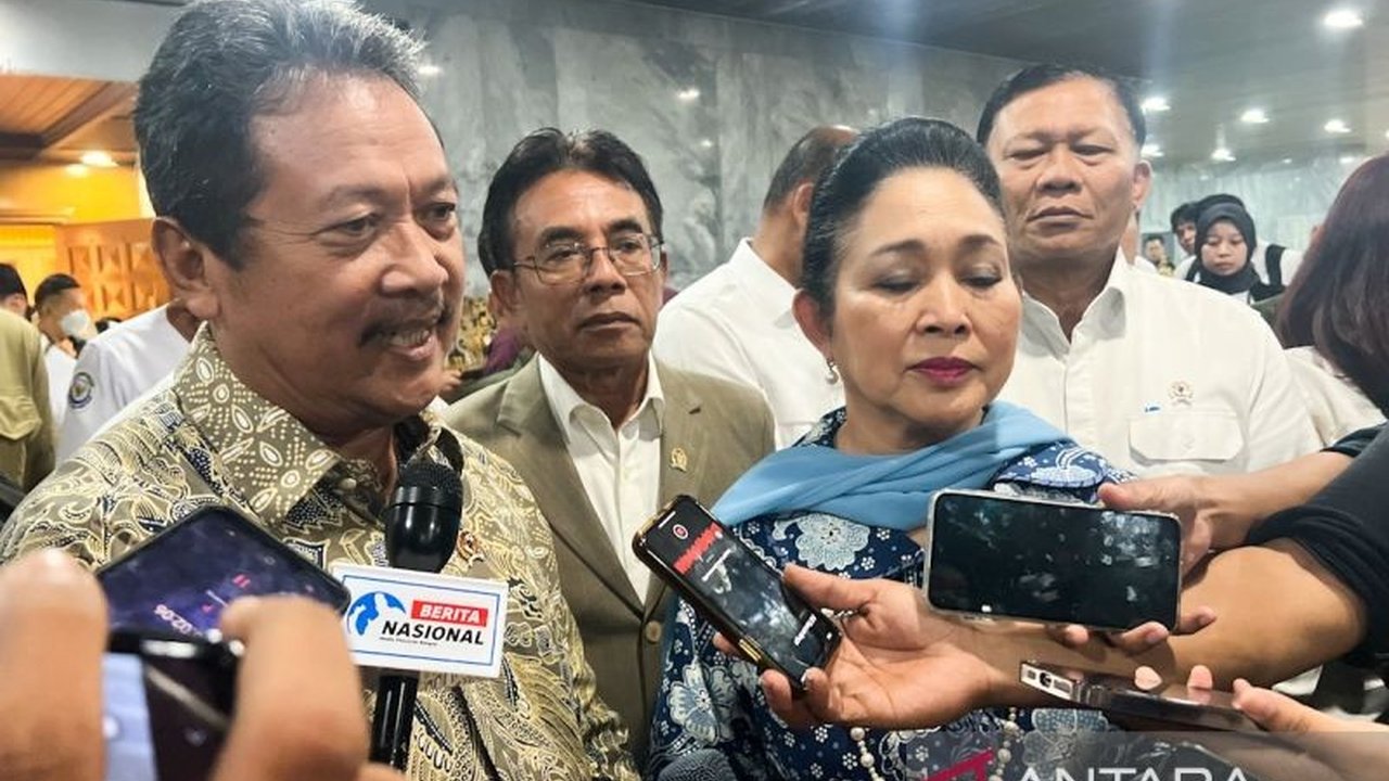 Menteri Trenggono Tetapkan Kades Kohod dan Staf Sebagai Pelaku Pagar Laut Tangerang, Denda Rp48 Miliar!