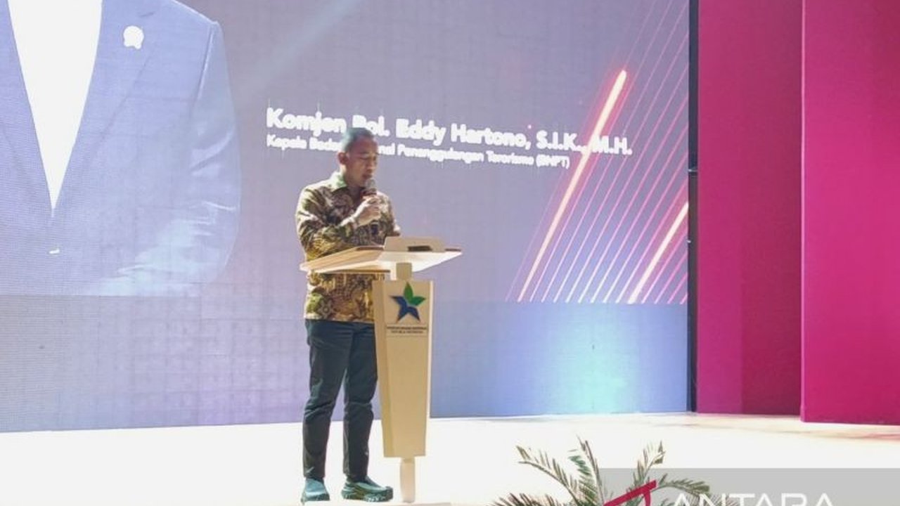 BNPT dan Kemenkominfo berhasil memblokir hampir 3.000 akun media sosial yang menyebarkan paham radikalisme di tahun 2024, sebagai upaya pencegahan terorisme.