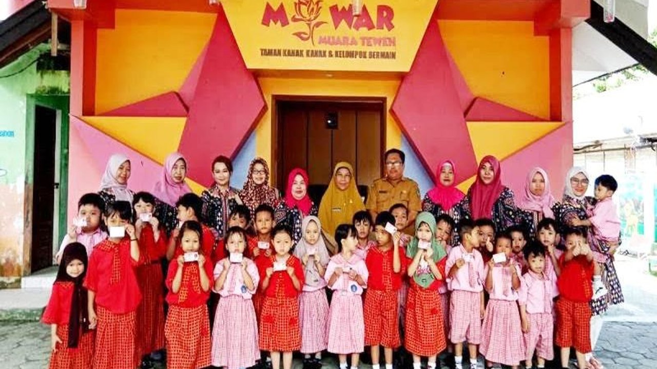 Dinas Dukcapil Barito Utara gencar percepat penerapan Kartu Identitas Anak (KIA) pada 2025 untuk memudahkan akses layanan publik bagi anak, dengan dukungan penuh dari pemerintah daerah dan instansi terkait.