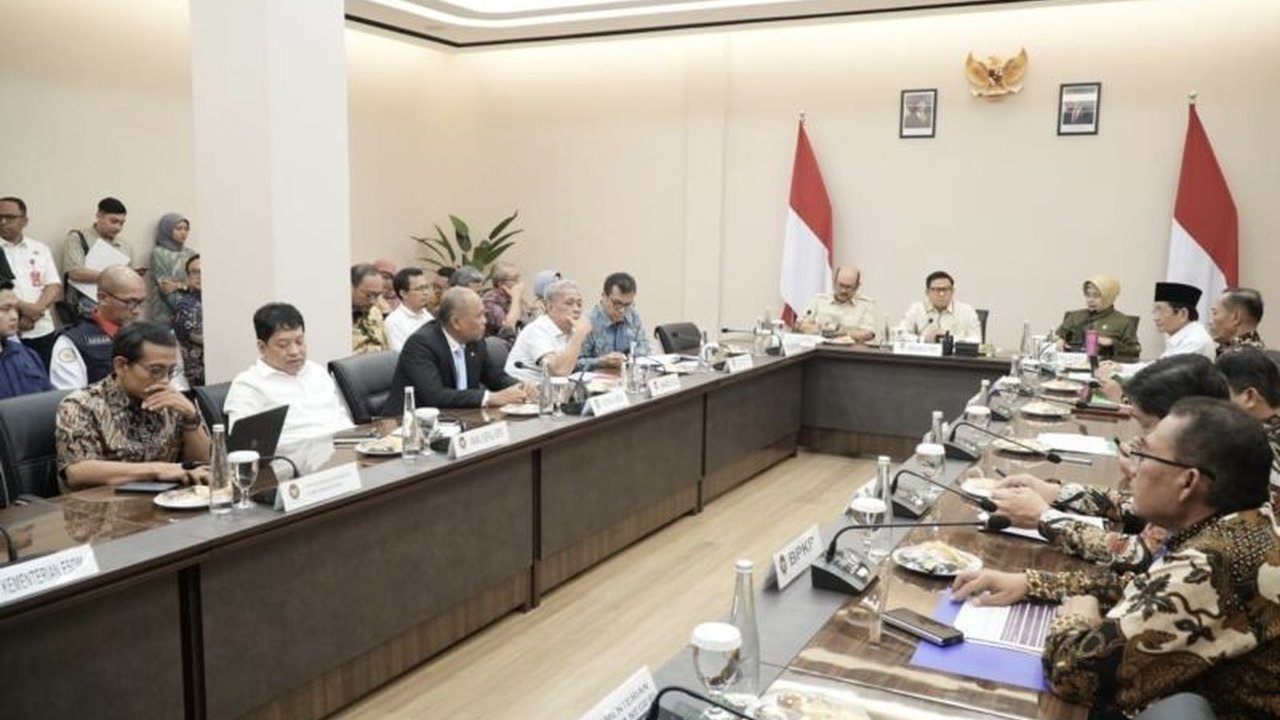 Kemensos Uji Petik DTSEN: Akurasi Bansos di Bawah Mikroskop