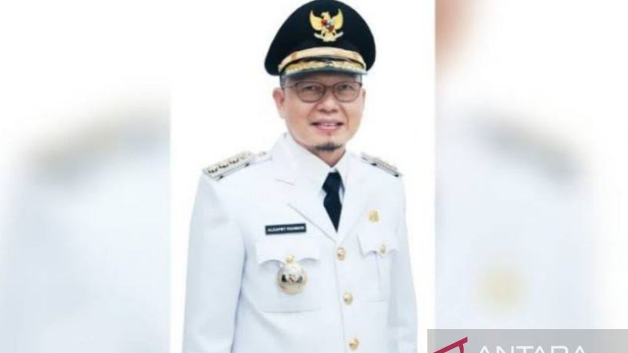 Pemerintah Kabupaten Bangka Tengah gencar memberikan obat cacing pada anak usia 1-12 tahun dua kali setahun untuk mencegah stunting dan meningkatkan status gizi serta fungsi kognitif anak.