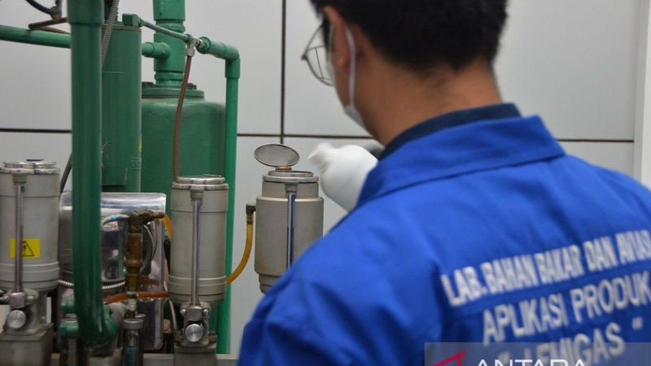 Lemigas berkomitmen mengawasi mutu BBM secara berkala untuk menjaga konsistensi kualitas dan memastikan BBM yang beredar di SPBU sesuai standar pemerintah, sekaligus menindaklanjuti temuan Kejaksaan Agung terkait dugaan korupsi di PT Pertamina.