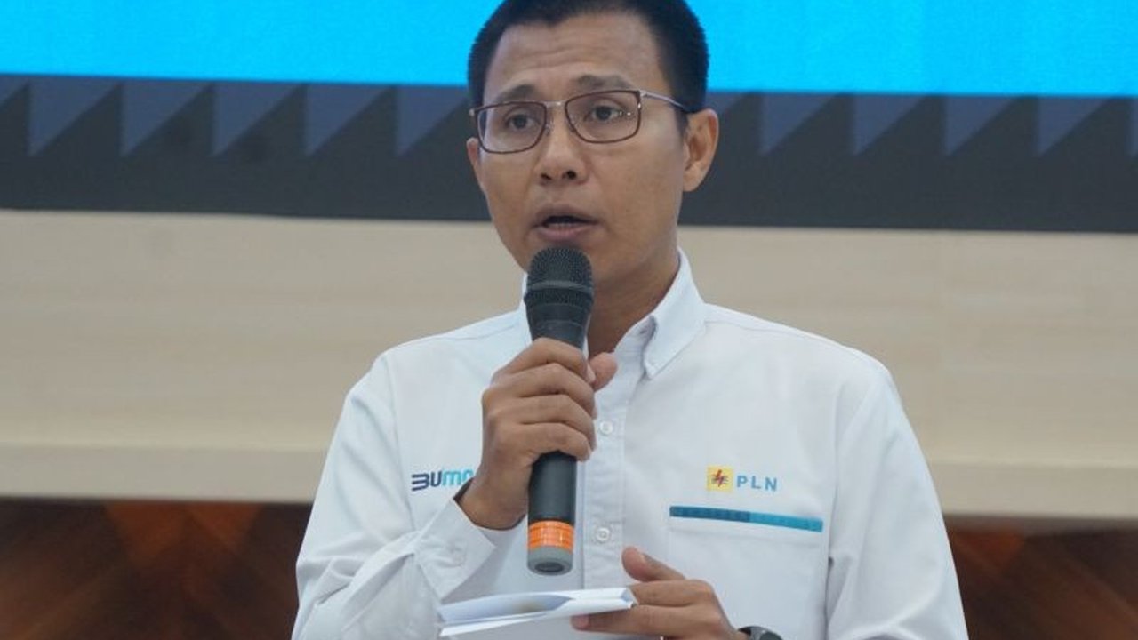 PLN Kalselteng luncurkan program meterisasi PJU untuk meningkatkan transparansi pencatatan konsumsi daya, optimalisasi anggaran, dan keamanan masyarakat.