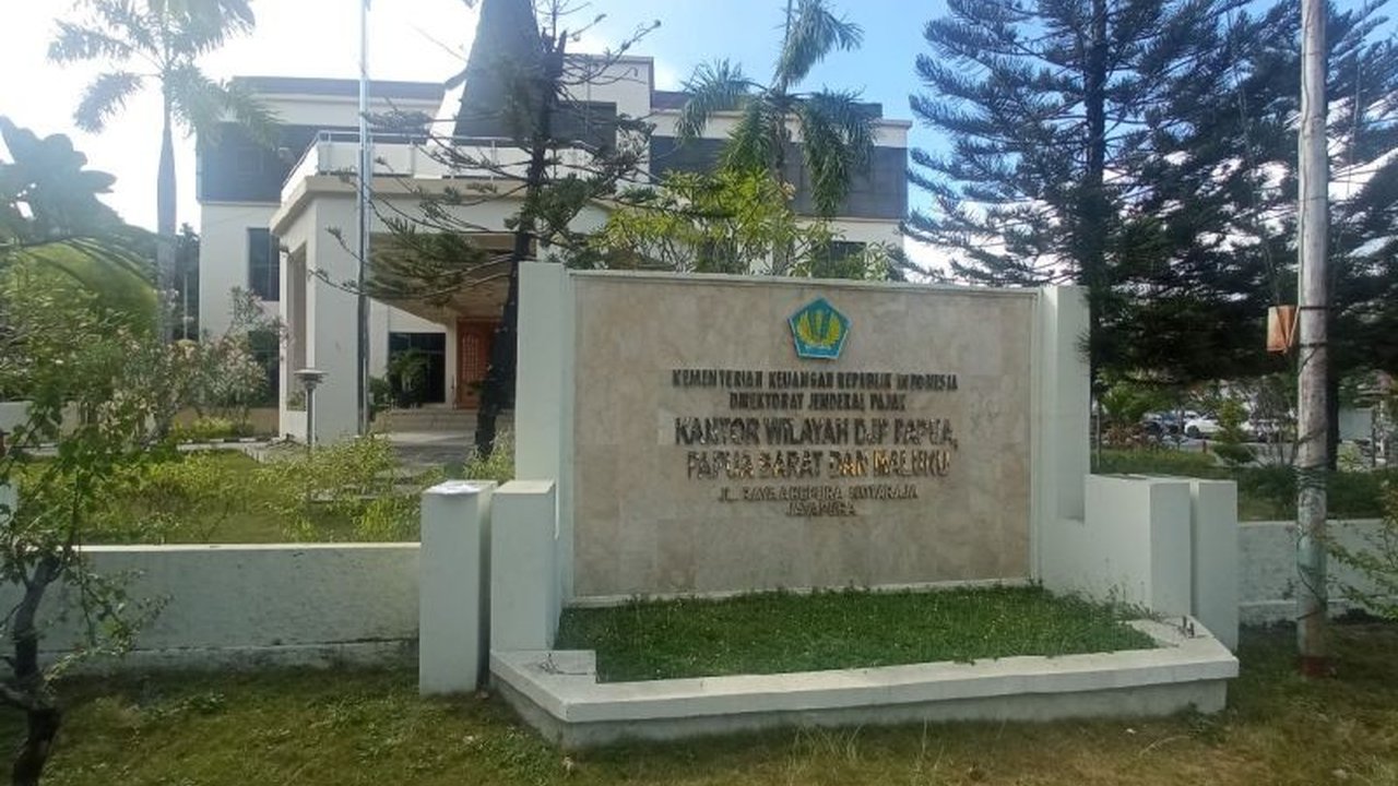 Penerimaan pajak di Papua pada Januari 2025 mencapai Rp485,59 miliar, mengalami kontraksi 41,27 persen dibandingkan periode yang sama tahun lalu, meskipun PPN menunjukkan tren positif.