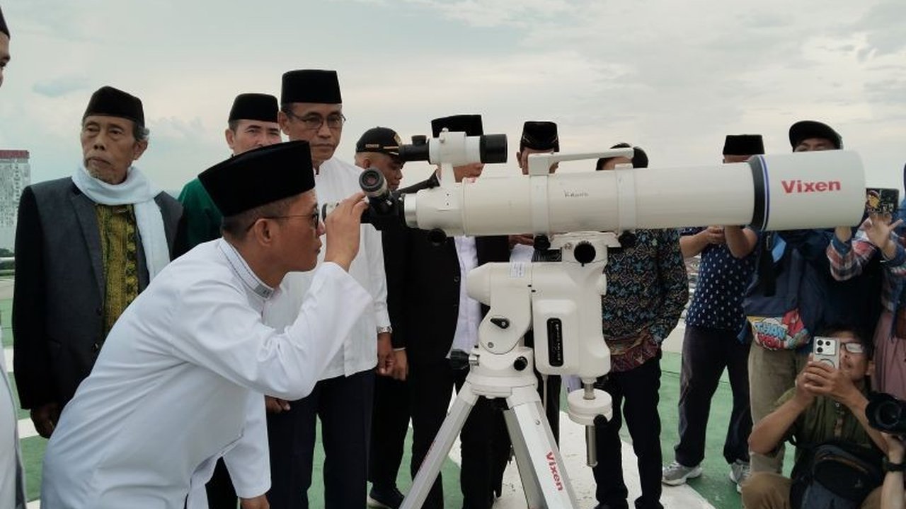 Pemantauan hilal di Palembang untuk menentukan awal Ramadhan 1446 H terkendala cuaca hujan, sehingga penetapan 1 Ramadhan diperkirakan jatuh pada 1 Maret 2025.