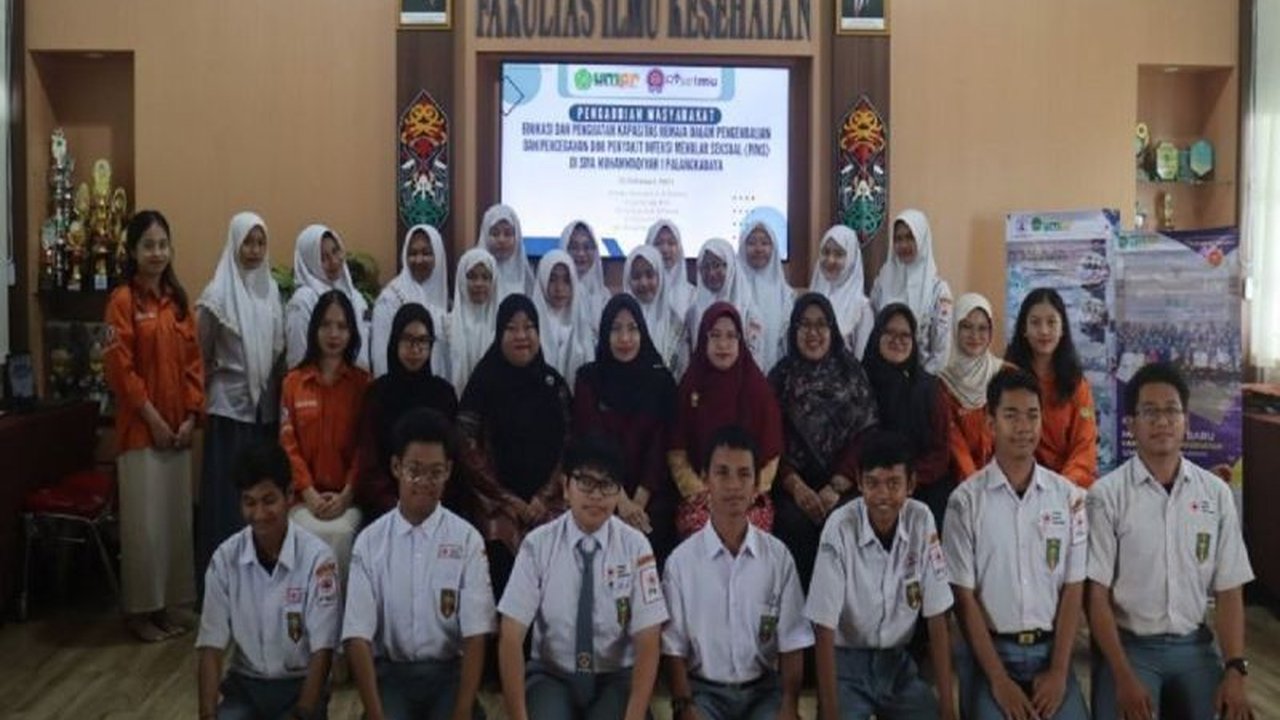 Fakultas Ilmu Kesehatan UMPR berkolaborasi mencegah Penyakit Infeksi Menular Seksual (PIMS) di kalangan remaja melalui edukasi dan pembentukan komunitas PelajarMu Bebas PIMS.