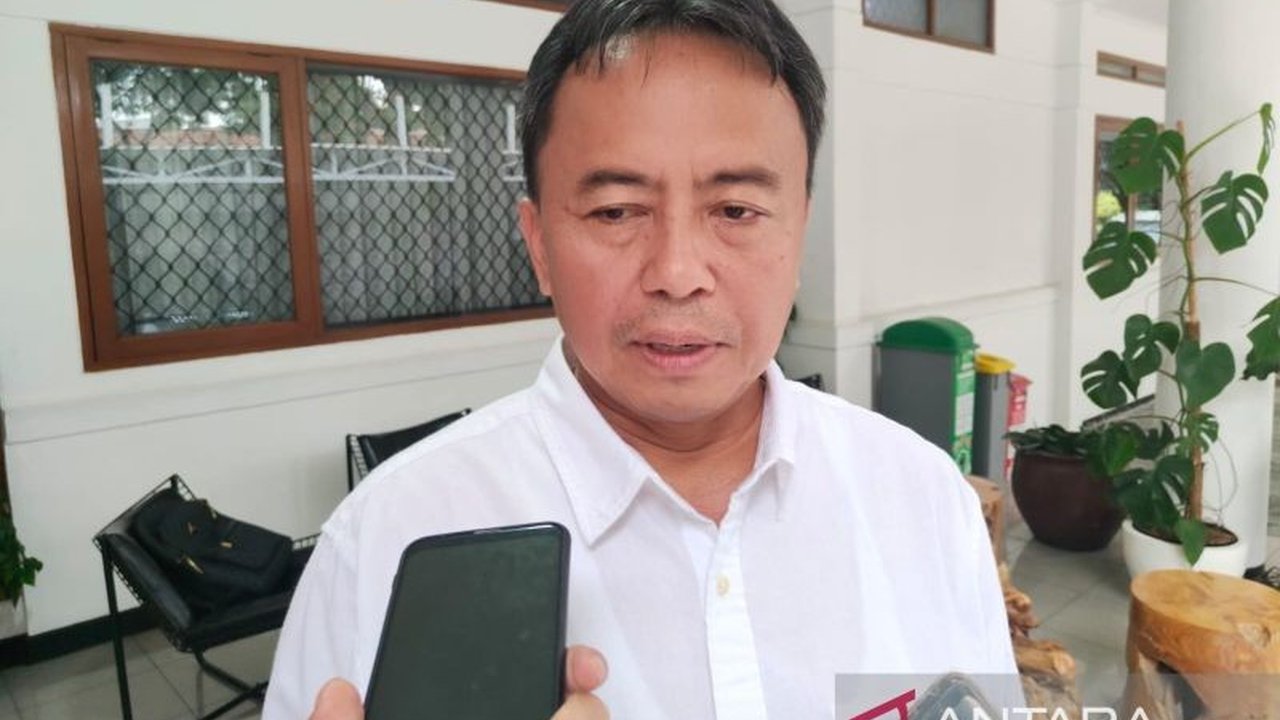 Pemprov Jabar siap membantu setengah anggaran PSU Tasikmalaya, yang ditaksir Rp50-60 miliar, memanfaatkan Silpa KPU dan Bawaslu serta anggaran yang tersedia.