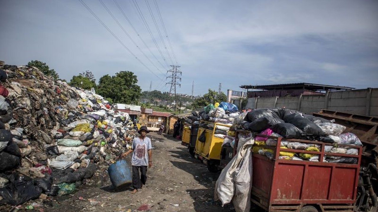 Kajian Institut Hijau Indonesia melibatkan 28.763 pemuda di 34 provinsi, mengungkapkan keprihatinan besar generasi muda terhadap pengelolaan sampah, pencemaran, dan kegiatan ekstraktif di Indonesia.