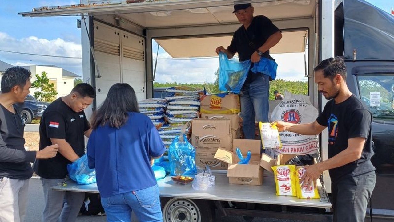 Pemerintah menggelar operasi pasar di berbagai wilayah dan menyiapkan diskon tarif tol untuk menyambut Ramadan dan Idul Fitri 1446 H.