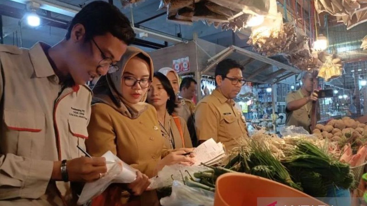 Pemerintah Kota Jakarta Timur memastikan akan kembali menggelar pasar murah selama Ramadhan 2025 untuk membantu warga mendapatkan bahan pangan berkualitas dengan harga terjangkau.
