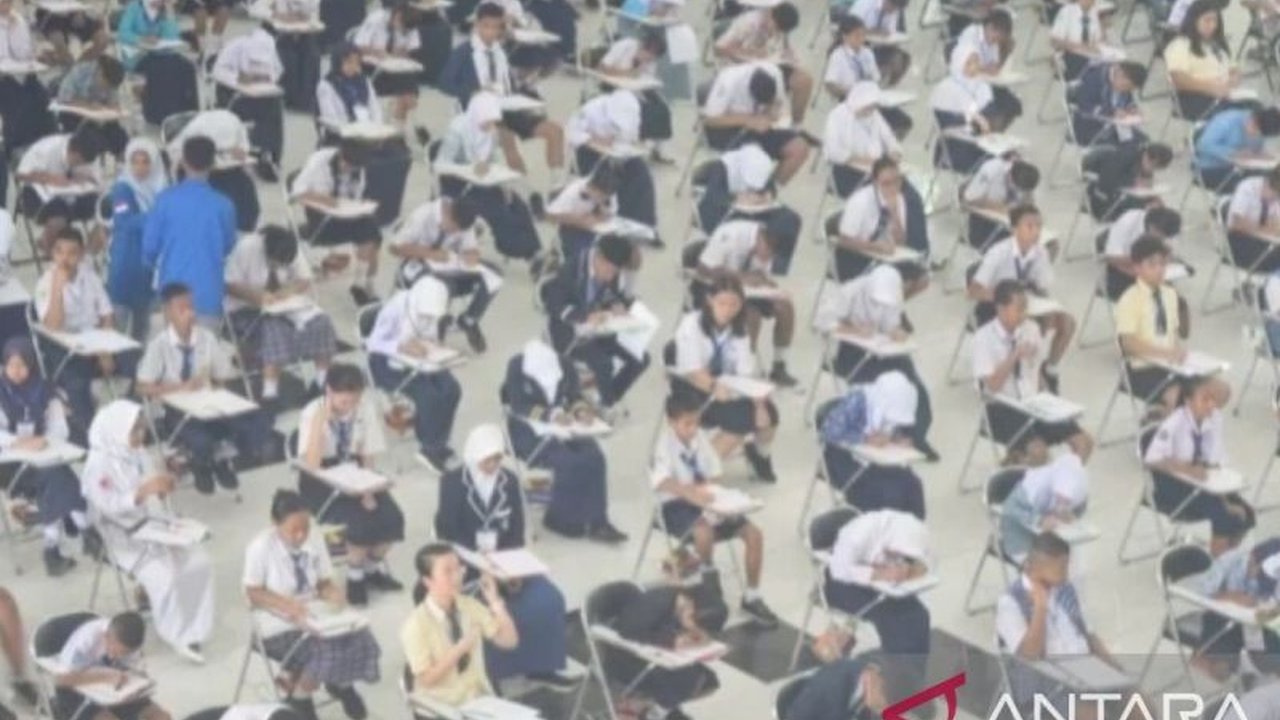 Universitas Pattimura (Unpatti) Ambon sukses menggelar Olimpiade Sains dan Teknologi se-Maluku, diikuti 4.138 siswa dari berbagai daerah, bertujuan meningkatkan minat dan prestasi sains teknologi di Maluku.