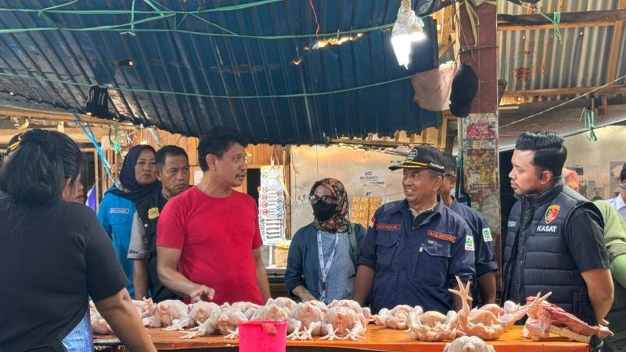 Pemerintah Kabupaten Tolitoli, Sulawesi Tengah, memastikan ketersediaan elpiji 3 kg dan bahan pokok lainnya menjelang Ramadhan 2025 untuk mencegah lonjakan harga dan kelangkaan.