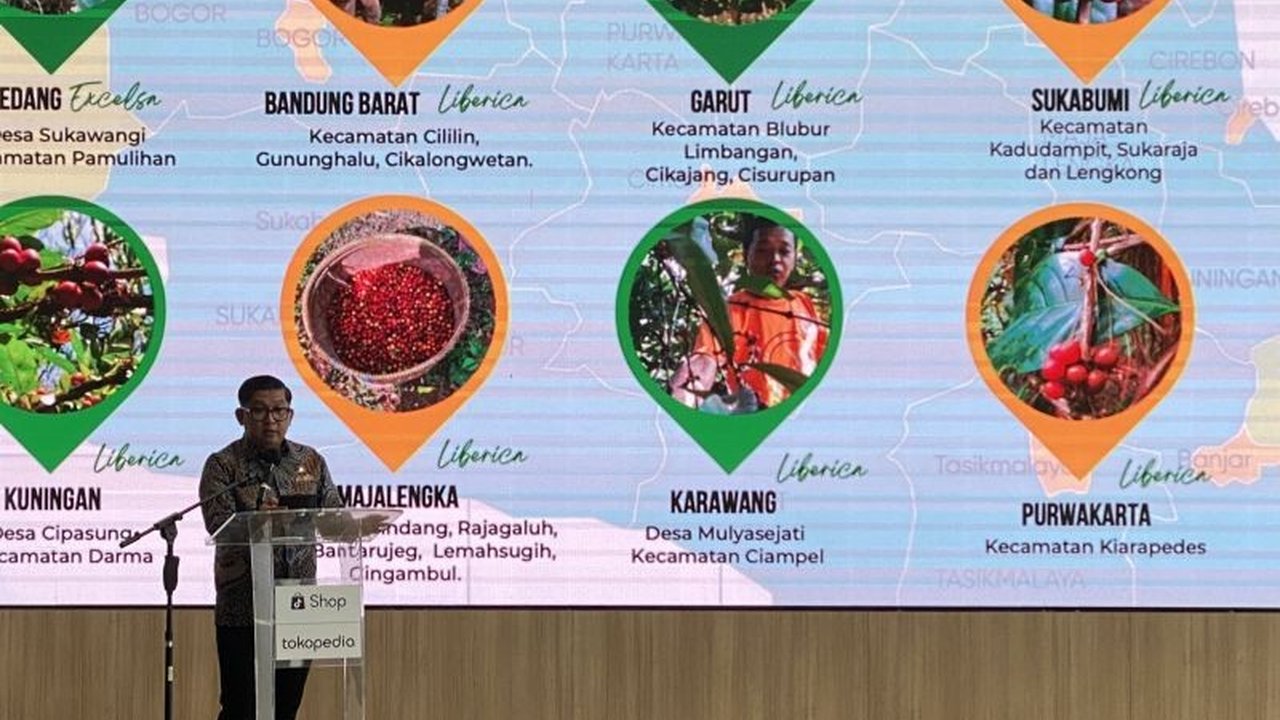 Dinas Perkebunan Jabar menawarkan pengalaman agrowisata unik di kebun kopi, memadukan edukasi proses pembuatan kopi dengan wisata alam yang mempesona.