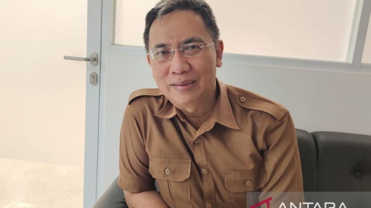 Pemerintah Kabupaten Cianjur akan relokasi Pasar Hewan Cikaret ke lokasi baru dekat Pasar Induk Pasirhayam pada tahun 2025 untuk mengatasi kemacetan dan masalah kebersihan.