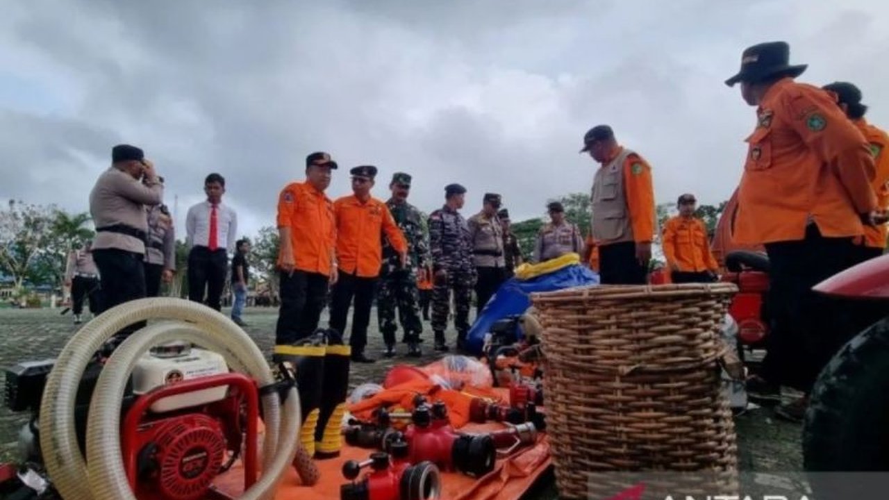 Kabupaten Kepulauan Meranti, Riau, menetapkan status siaga darurat karhutla tahun 2025 untuk mencegah dan menanggulangi kebakaran hutan dan lahan yang mengancam lingkungan dan kesehatan masyarakat.