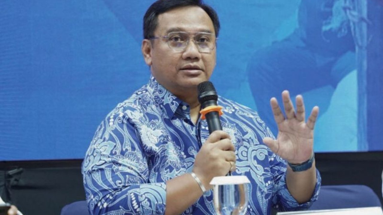 Ombudsman meminta Pertamina memperbaiki tata kelola dan memastikan ketersediaan BBM bagi masyarakat pasca-dugaan korupsi pengadaan minyak mentah dan produk kilang 2018-2023.