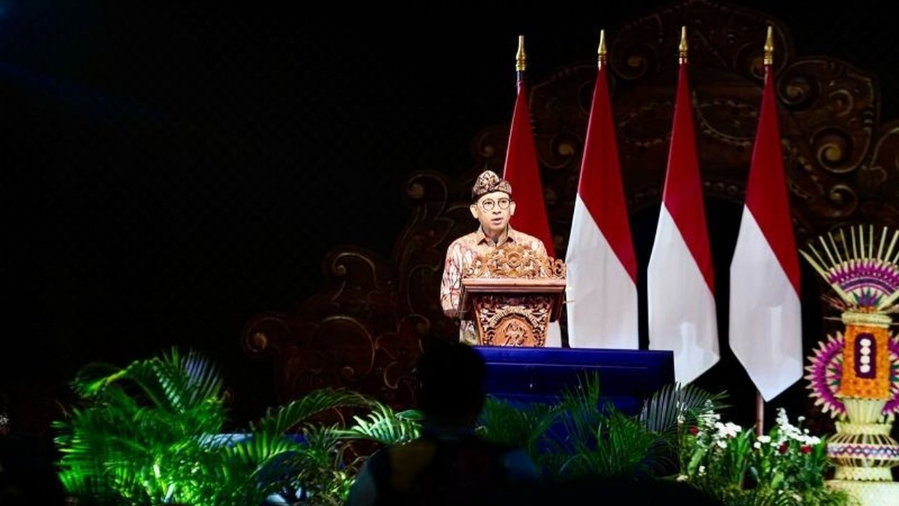 Menteri Kebudayaan, Fadli Zon, resmikan transformasi ISI Denpasar menjadi ISI Bali,  menandai langkah strategis dalam memajukan kebudayaan Indonesia di kancah global lewat pendidikan seni dan inovasi.