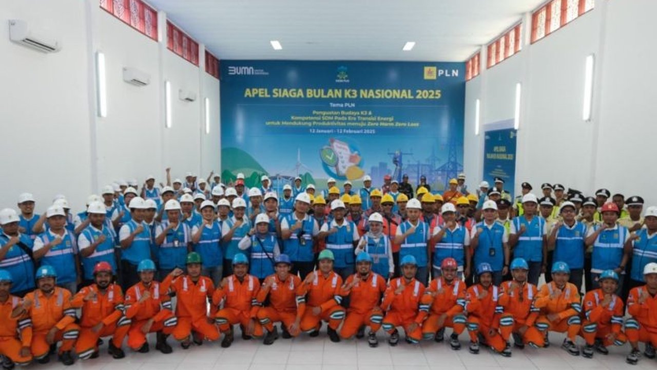 PLN Sulselrabar siapkan 71 posko siaga dan 2.278 personel untuk memastikan pasokan listrik andal selama Ramadan dan Idul Fitri 1446 H, termasuk 61 SPKLU untuk kendaraan listrik.