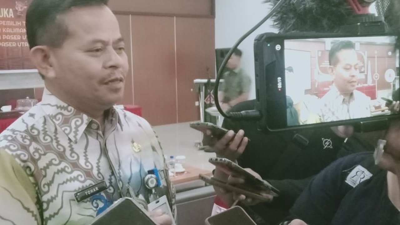 Sekretaris Daerah Penajam Paser Utara, Tohar, menekankan pentingnya produktivitas ASN tetap tinggi meskipun jam kerja dikurangi selama Ramadhan, demi pelayanan maksimal kepada masyarakat.