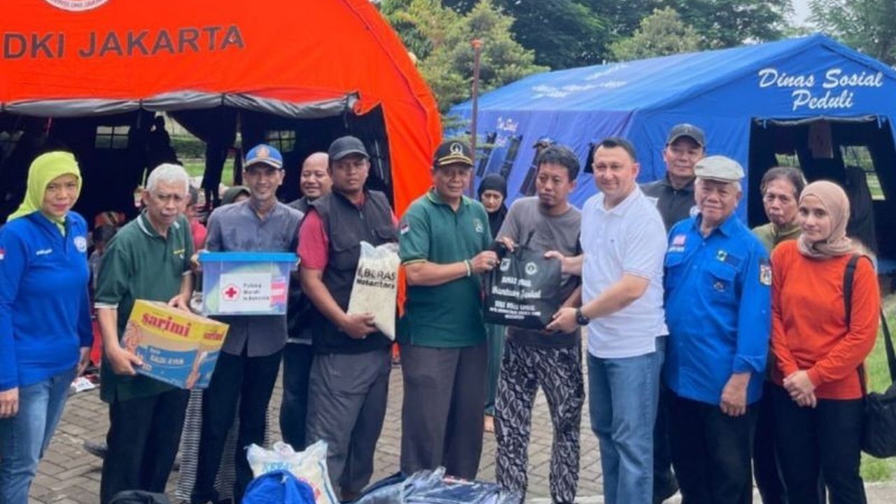 Pemerintah Provinsi DKI Jakarta bergerak cepat menjamin kebutuhan sandang, pangan, dan tempat tinggal sementara bagi 100 warga yang rumahnya terbakar di Duren Sawit.