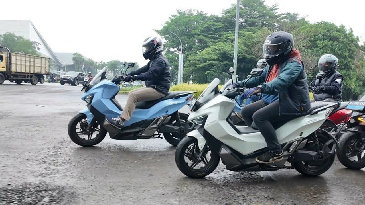 Jurnalis menguji performa motor listrik Maka Cavalry dalam perjalanan 120km dari Jakarta ke Bogor, membuktikan ketangguhannya di berbagai medan.