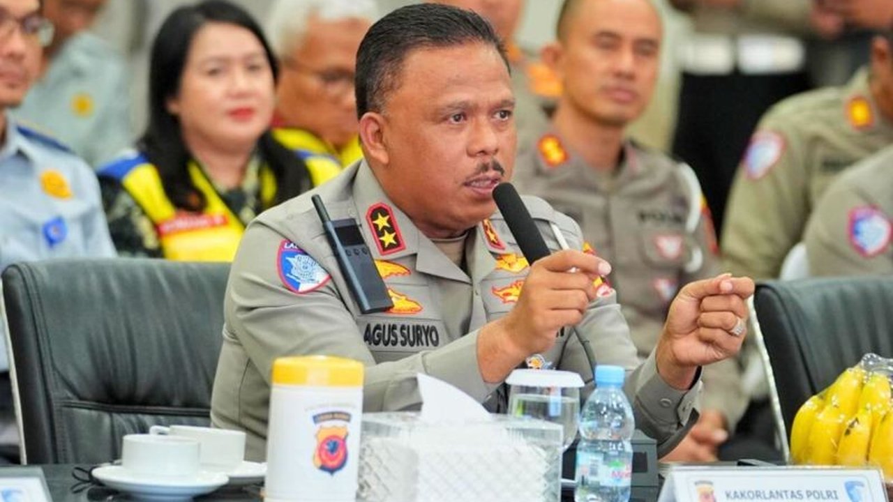 Kakorlantas Polri sesuaikan strategi Operasi Ketupat 2025 dengan beroperasinya jalan tol fungsional Japek Selatan II untuk mengurai kepadatan arus balik Lebaran.