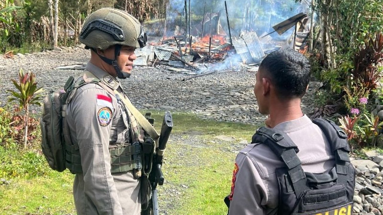 Satgas Damai Cartenz masih menyelidiki kebakaran rumah kosong di Kampung Trikora, Distrik Pruleme, Kabupaten Puncak Jaya, Papua Tengah; aparat keamanan meningkatkan patroli untuk mencegah kejadian serupa.