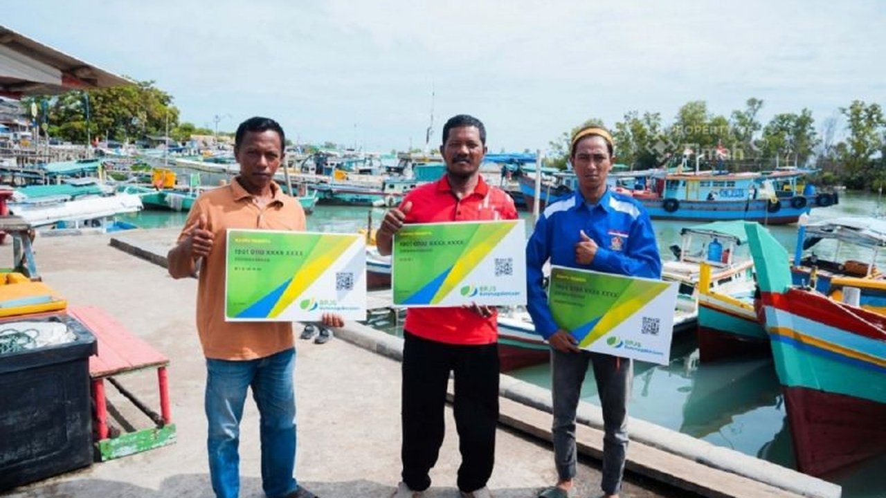 PT Timah berkolaborasi dengan BPJS Ketenagakerjaan dan pemerintah daerah melindungi 411 nelayan di Bangka Belitung dengan program jaminan sosial ketenagakerjaan.
