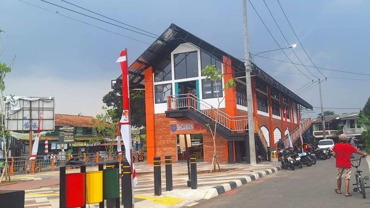 Dinas Kesehatan Depok bagikan tips penting menjalankan ibadah puasa Ramadhan dengan sehat, meliputi konsumsi gizi seimbang, cukup minum air putih, olahraga ringan, dan istirahat cukup.