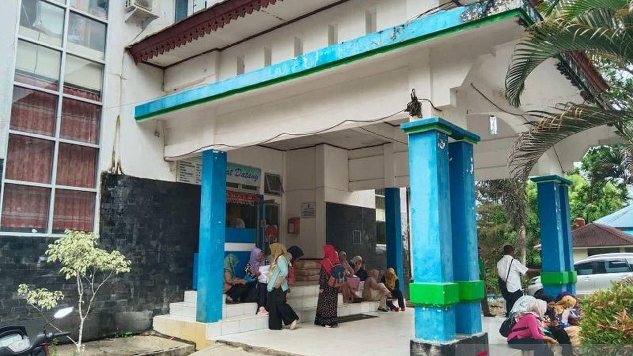 Disdikbud Mukomuko meminta kreativitas sekolah dalam menerima siswa baru melalui Sistem Penerimaan Siswa Baru (SPMB) yang baru, dengan fokus pada kapasitas sekolah dan larangan pungli.