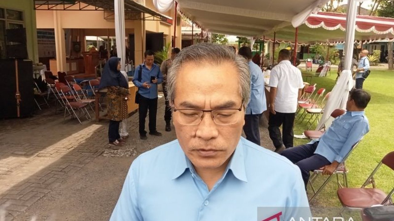 Bupati Bantul, Abdul Halim Muslih, menilai retret kepala daerah di Akmil Magelang berhasil memperkuat persatuan Indonesia di tengah tantangan geopolitik global.