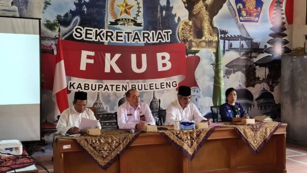 Pemkab Buleleng, PHDI, dan MUI Kabupaten Buleleng mendukung seruan bersama untuk menjaga kerukunan dan toleransi antarumat beragama dalam menyambut Hari Raya Nyepi dan Idul Fitri 2025 yang berdekatan.