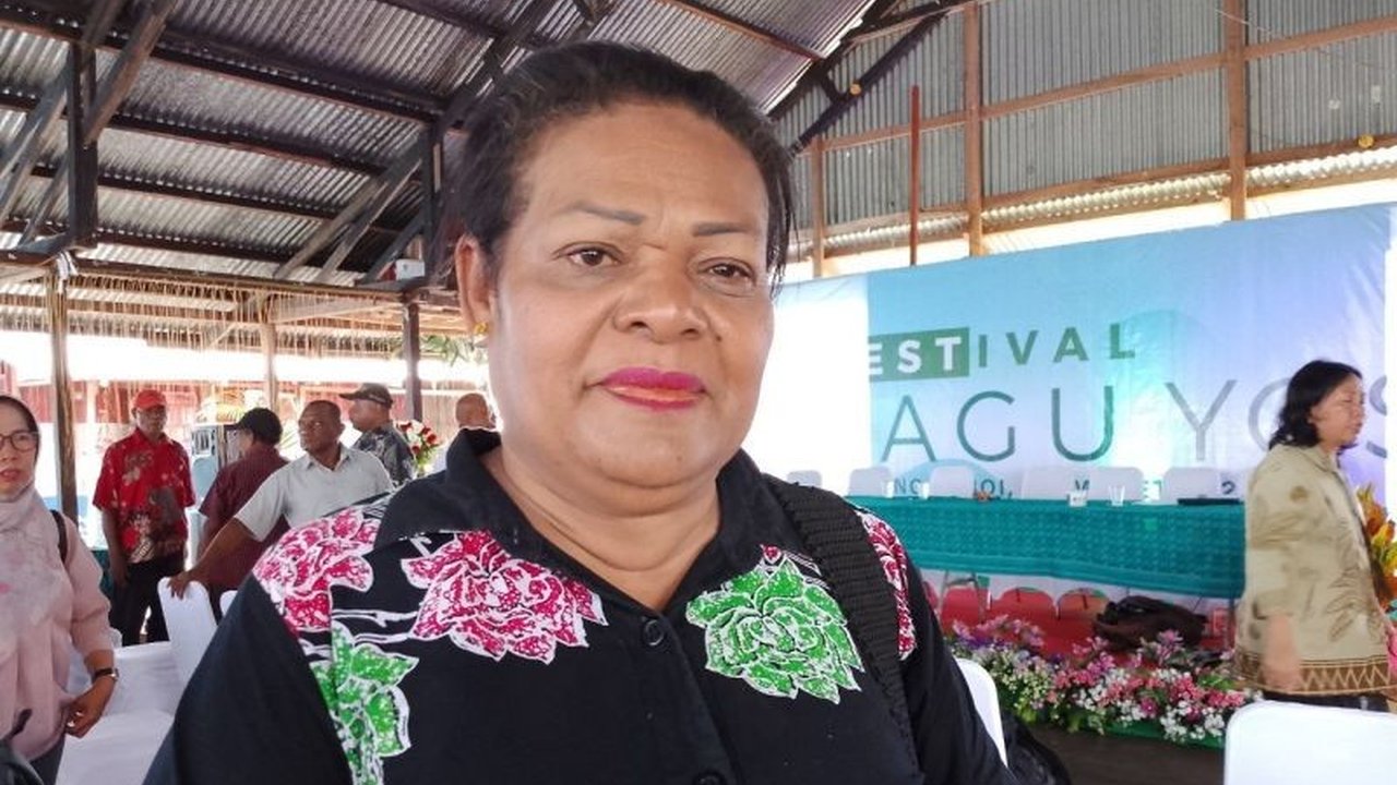 Majelis Rakyat Papua (MRP) memberikan apresiasi tinggi terhadap Festival Sagu di Kampung Yoboi, Kabupaten Jayapura, yang dinilai sebagai upaya strategis dalam melestarikan kearifan lokal dan memperkuat identitas budaya Papua.