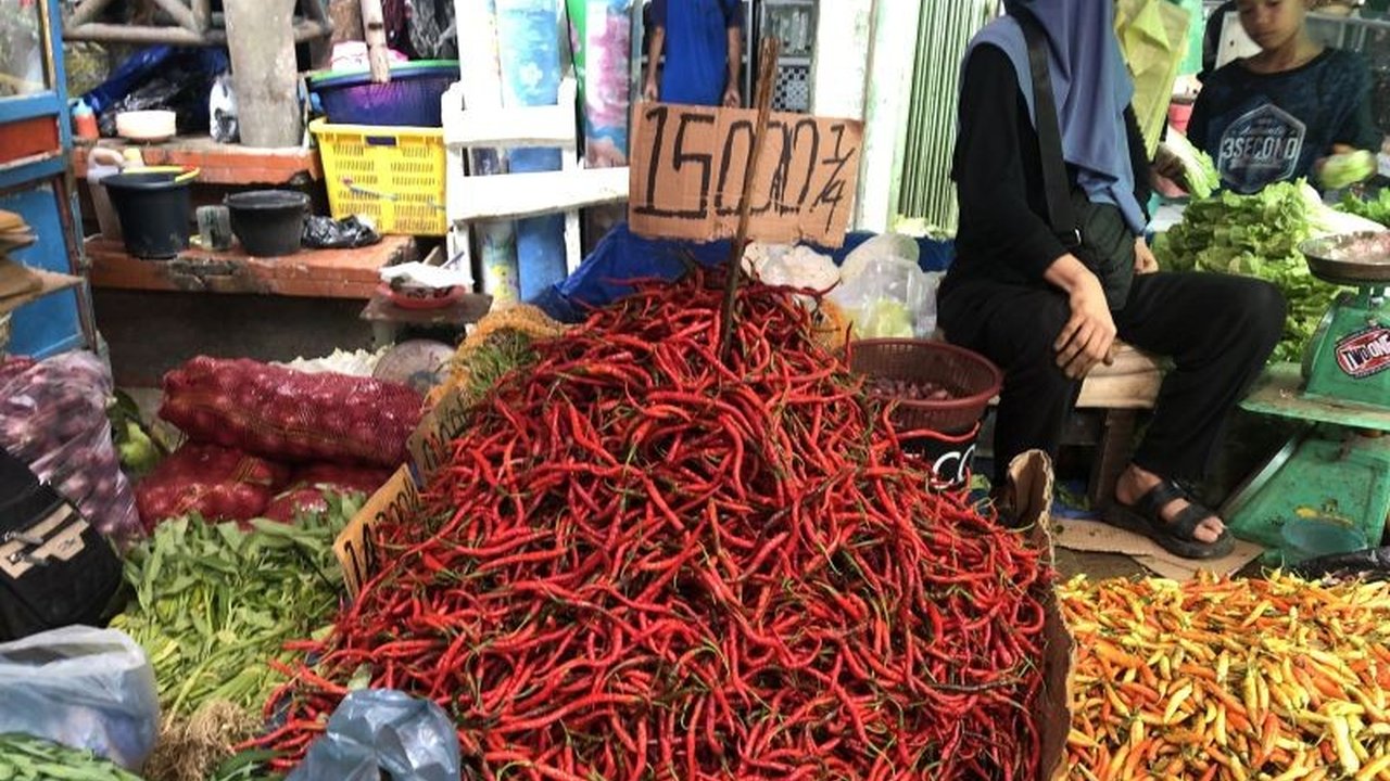 Harga Cabai Merah di Palembang Turun Drastis Jelang Ramadhan