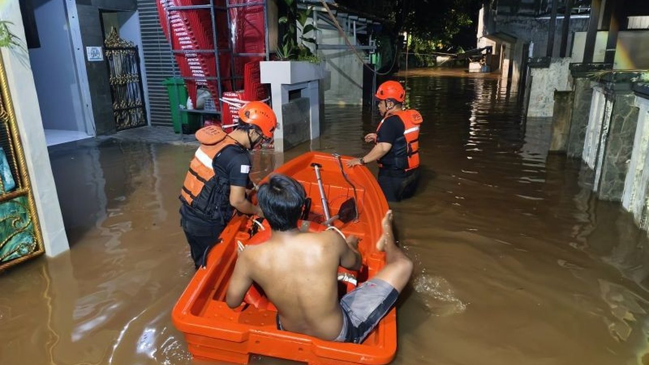 Banjir Jakarta Selatan: Ketinggian Air Capai 230 Sentimeter di Empat Kelurahan