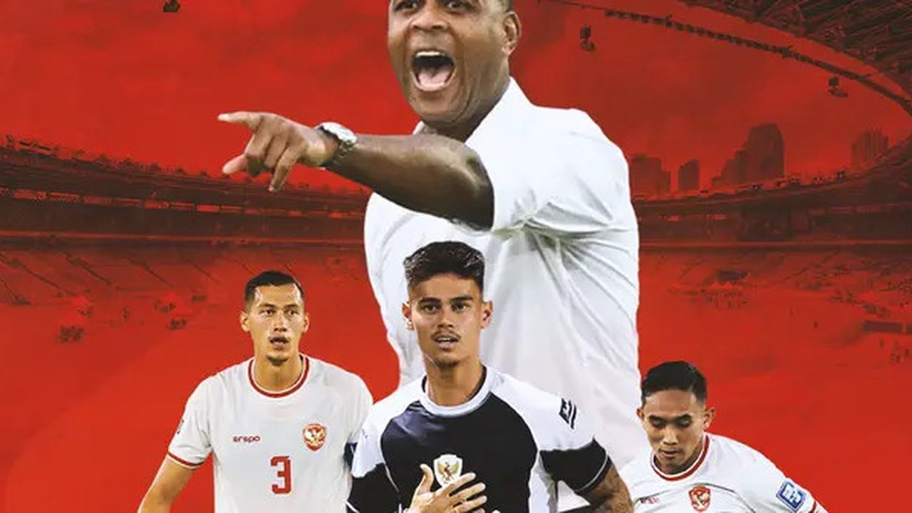Timnas Indonesia - Jay Idzes, Patrick Kluivert, Mees Hilgers, Rizky Ridho (Bola.com/Adreanus Titus)