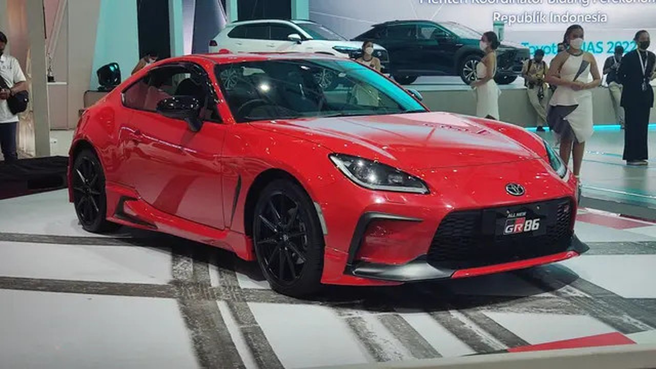 Toyota GR86 di GIIAS 2022. (Otosia.com/Arendra Pranayaditya)