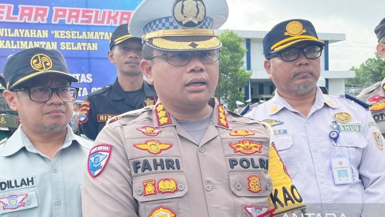 Ditlantas Polda Kalsel menindak tegas 376 kendaraan ODOL selama Operasi Keselamatan Intan 2025, karena membahayakan pengguna jalan dan merusak infrastruktur.