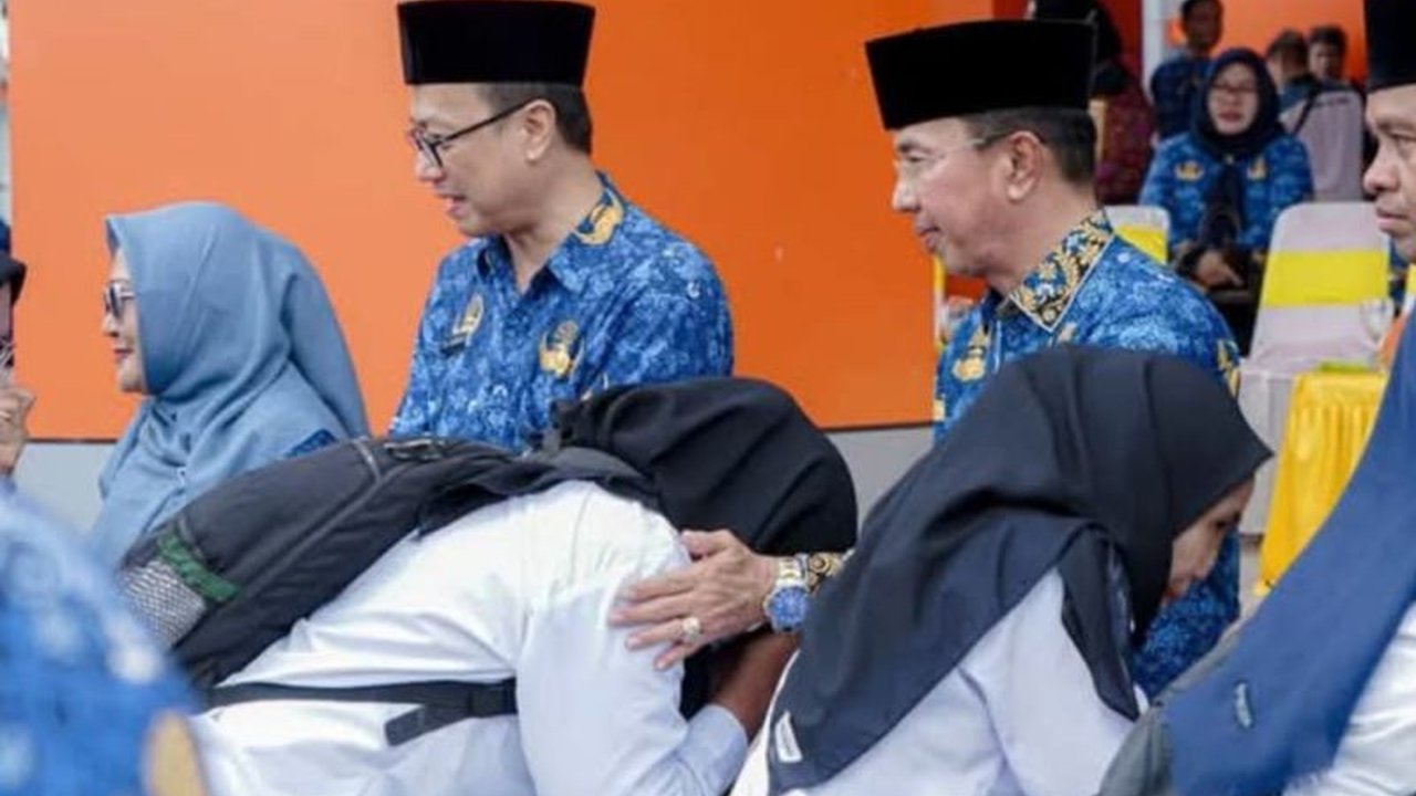 Pemkab Sigi mengimbau ASN untuk tetap disiplin masuk kerja tepat waktu selama Ramadhan, demi menjaga kualitas pelayanan publik.