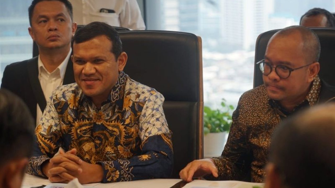 Wakil Gubernur Aceh mengajak investor Tiongkok untuk menanamkan modal di Aceh dengan menawarkan kemudahan perizinan dan potensi sumber daya alam yang melimpah.