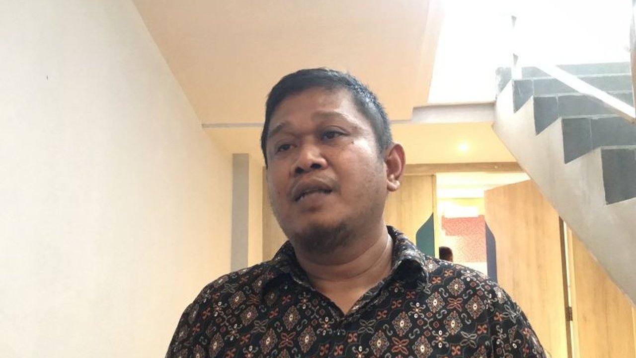 Bawaslu Maluku memastikan kebakaran kantor KPU Buru tak akan menghambat PSU dan penghitungan suara ulang Pilkada, pengawasan tetap ketat.
