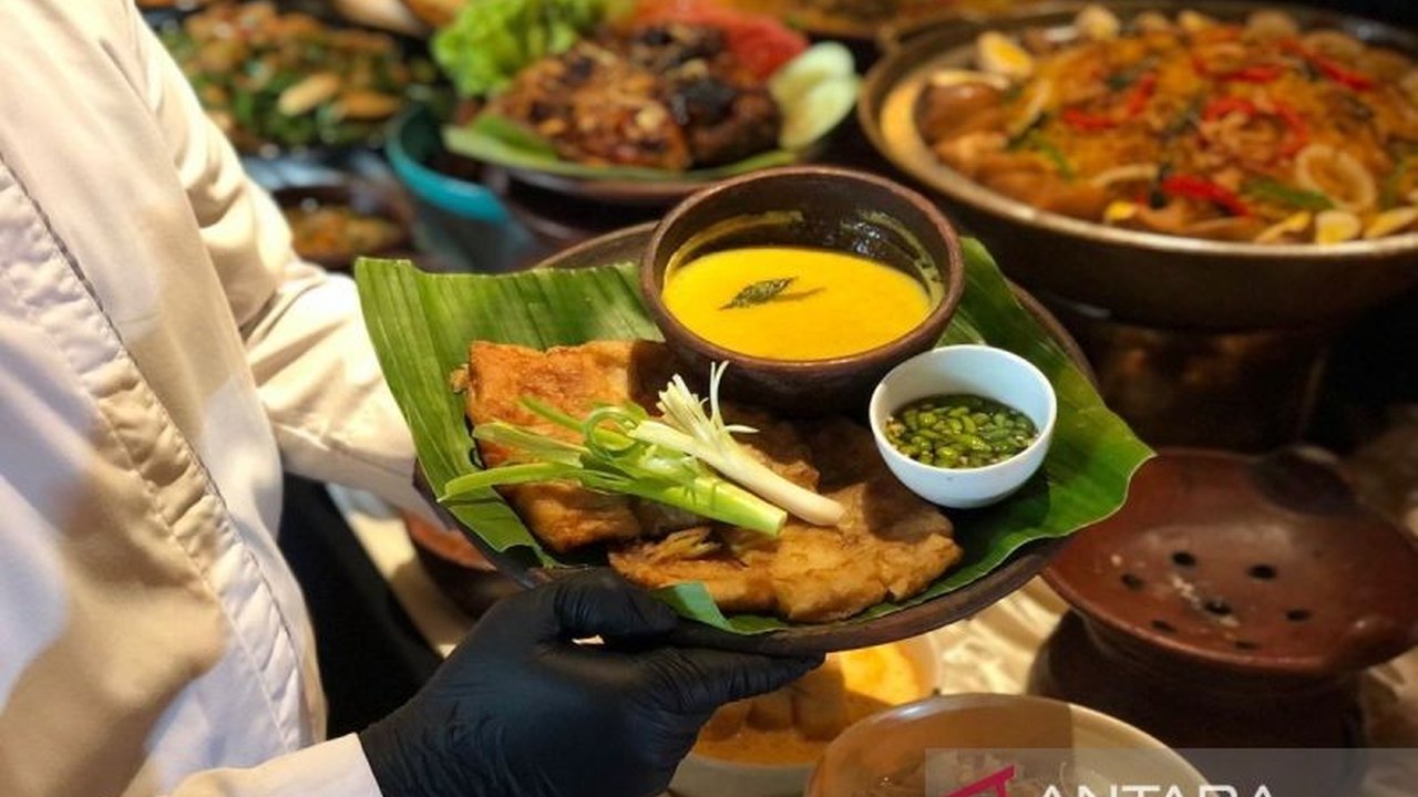 Dietisien RSCM, Fitri Hudayani, bagikan tips menjaga kesehatan pencernaan selama puasa dengan menghindari makanan pedas, asam, dan bergas serta mengatur pola makan.