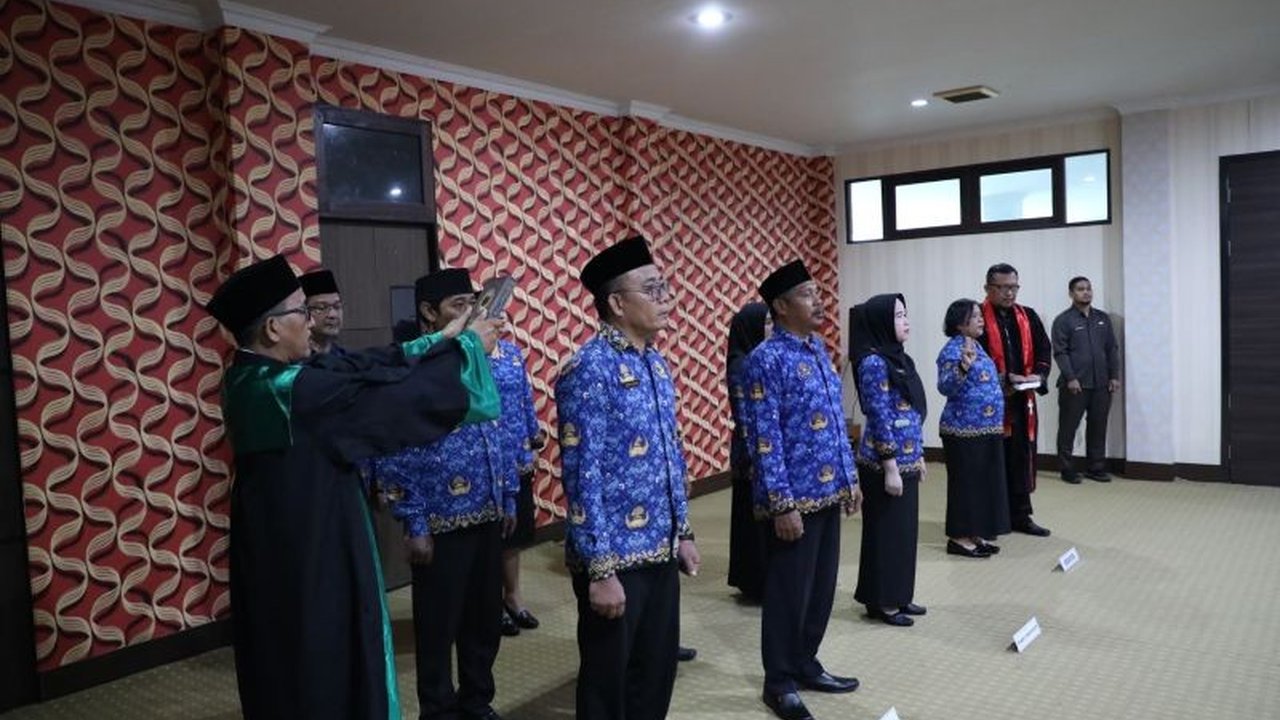 10 Pejabat Fungsional Pemkot Singkawang Dilantik, Dorong Reformasi Birokrasi