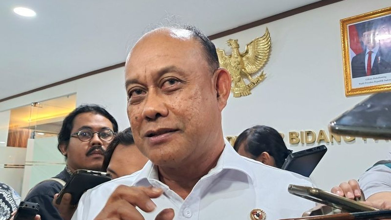 Kepala BGN meminta seluruh Satuan Pemenuhan Pelayanan Gizi (SPPG) mengunggah foto masakan program Makan Bergizi Gratis (MBG) ke media sosial untuk meningkatkan transparansi dan pengawasan.