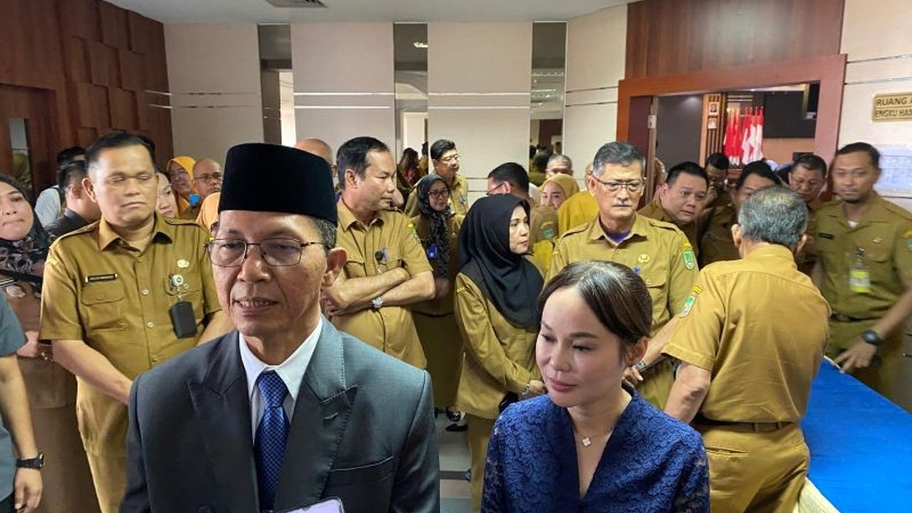 Pemerintah Kota Batam memprioritaskan pengelolaan transportasi umum, termasuk rencana pembangunan BRT dan LRT, untuk mengatasi kemacetan yang semakin parah di kota tersebut.