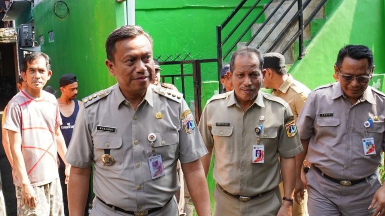 Banjir di Jakarta Selatan akibat luapan Kali Ciliwung telah merendam beberapa wilayah, Pemkot Jaksel bergerak cepat memberikan bantuan logistik dan dukungan kepada lebih dari 3000 warga terdampak.