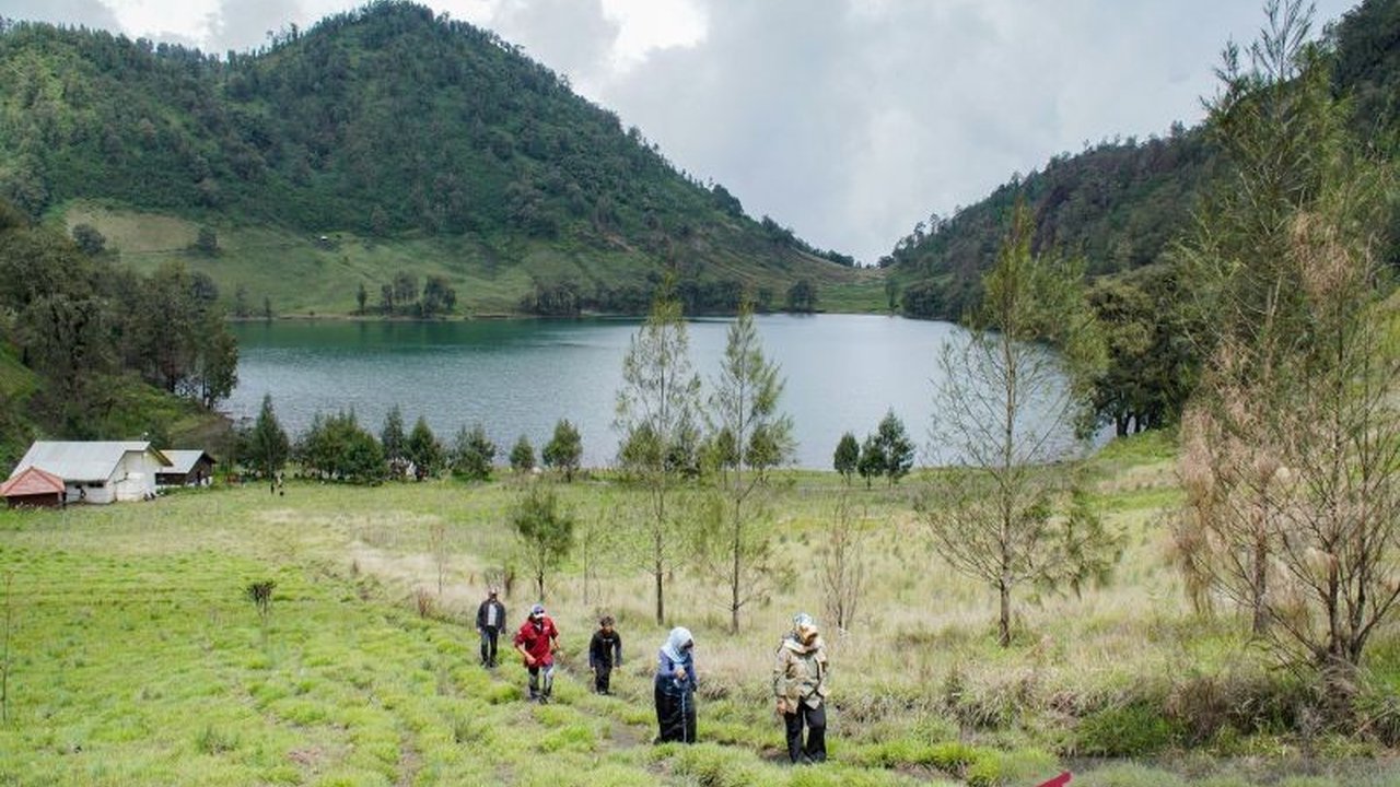 dr. Faisal Parlindungan Sp.PD dari RSUI bagikan kiat meminimalisir risiko hipotermia saat mendaki gunung, meliputi persiapan pakaian, perlengkapan, dan manajemen suhu tubuh selama pendakian.