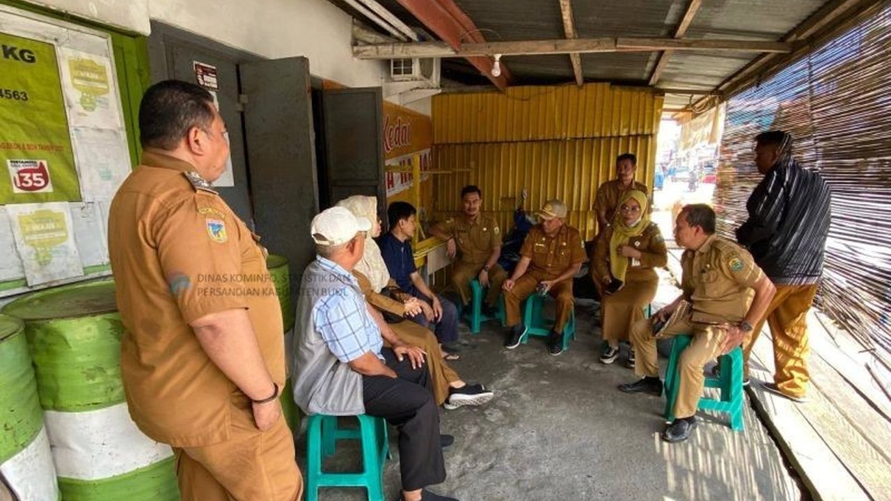 Pemerintah Kabupaten Buol menggelar operasi pasar dan memantau HET LPG 3 Kg untuk memastikan kelancaran distribusi dan stabilitas harga selama Ramadhan, khususnya di 233 pangkalan aktif di Buol.